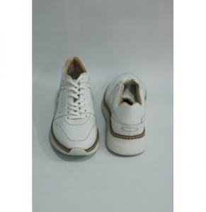Atlete Massimo Dutti te Bardha Lekure