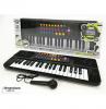 Piano me Mikrofon